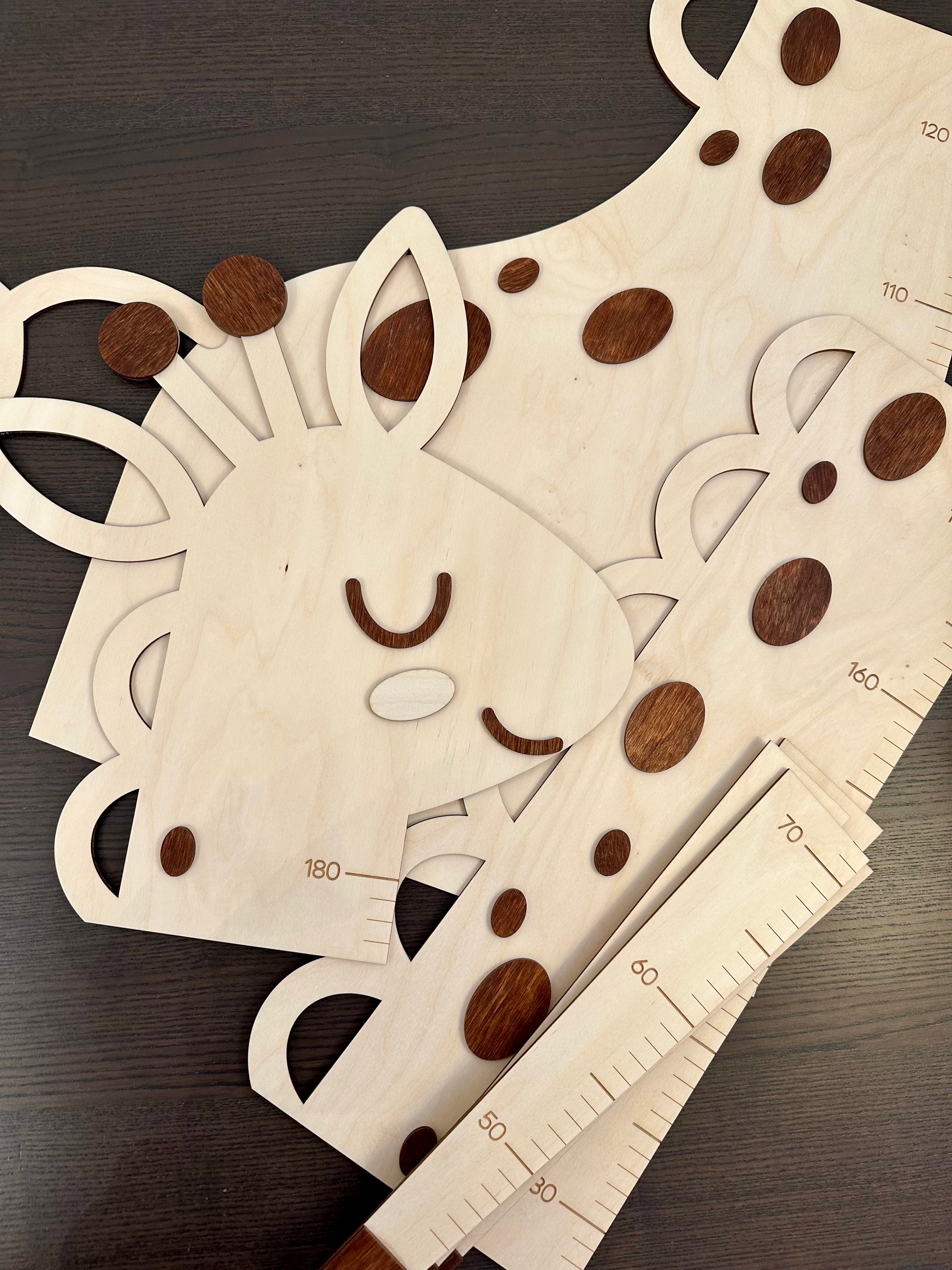 GLÜCKLICHE GIRAFFE-WACHSTUMSDIAGRAMM