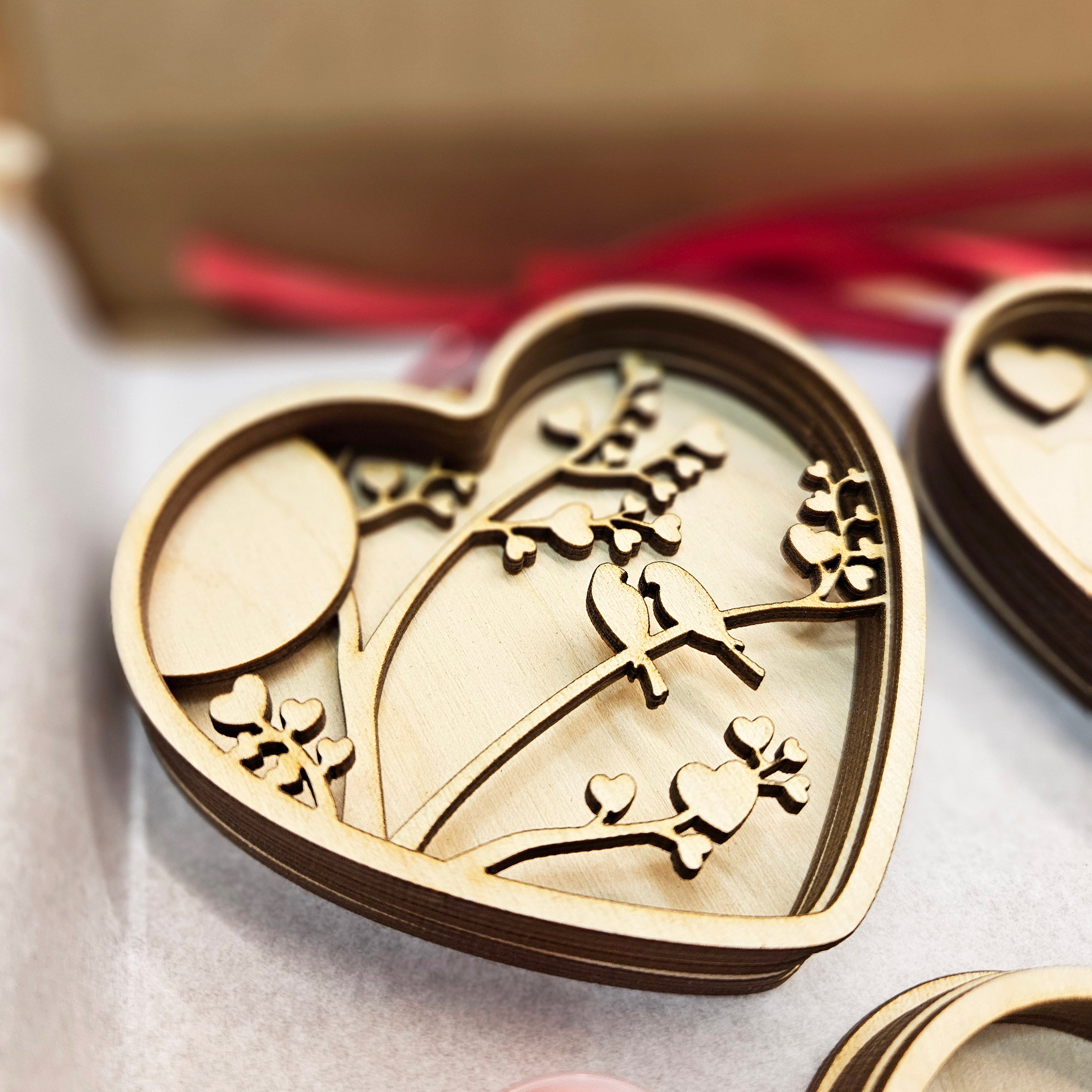 3D VALENTĪNDIENAS SIRSNIŅU KOMPLEKTS