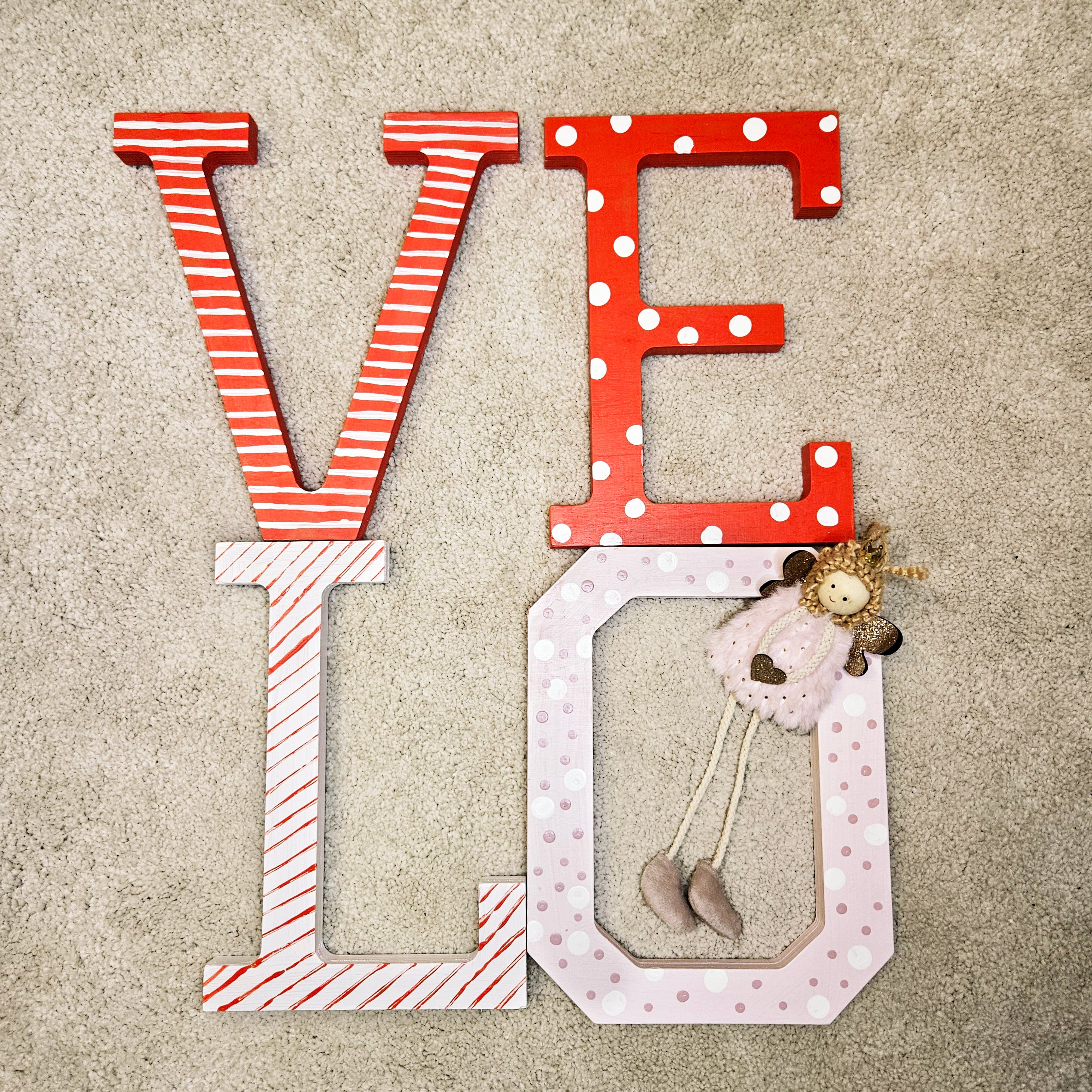 BUCHSTABEN-MALSET (LOVE)